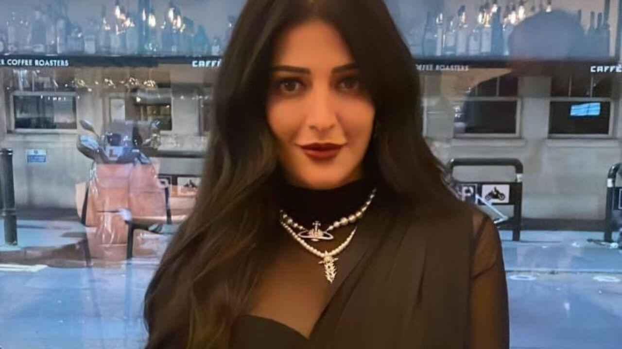 Shruti Haasan Gets Ready For This Special Dish, Check Out 812271
