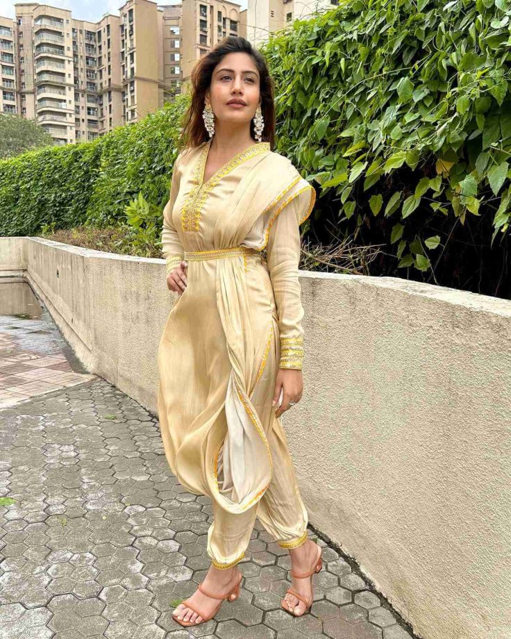 Surbhi Chandna is blooming in yellow salwar suit, see pics 821872