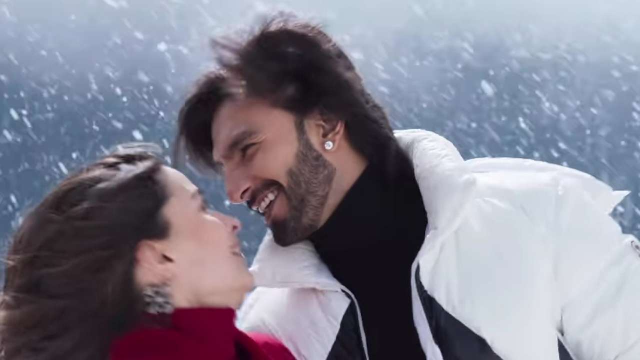 Tum Kya Mile: Ranveer Singh and Alia Bhatt stun with perfection in new song from 'Rocky Aur Rani Kii Prem Kahaani', come check out 821052