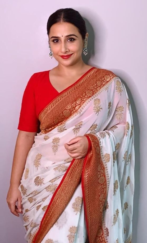 Vidya Balan Is An Epitome Of Elegance In Saree 818683