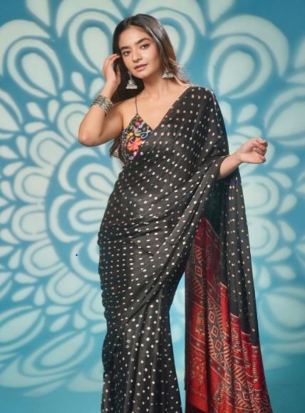 Anushka Sen Checks Her Style In Sensational Polka Dot Saree Style; Check Here 838896