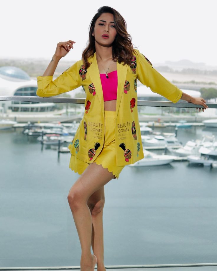 Erica Fernandes reigns with quirk in yellow co-ords, check out 838709