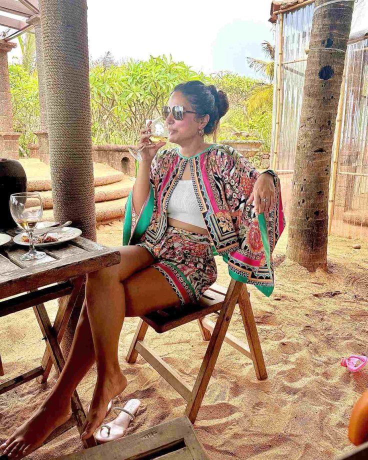 Hina Khan Can't Get Over Goa Vacation Hangover; Check Out 831554