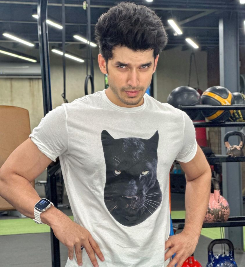 In pic: Paras Kalnawat gets goofy at the gym 838700