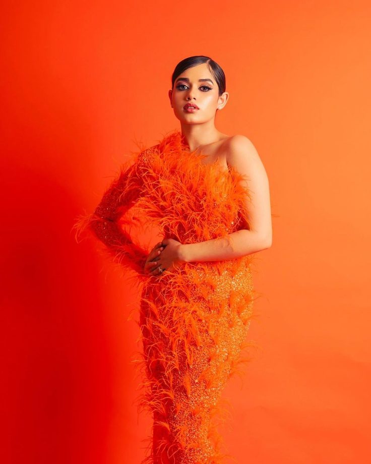 Jannat Zubair Endorses Colour Orange In Style Wearing A Feathery Bodycon; Check Pics 822704