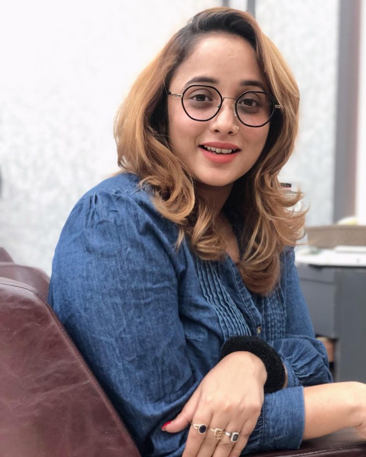 Learn why 'Change' is good from Bhojpuri actress Rani Chatterjee 831539