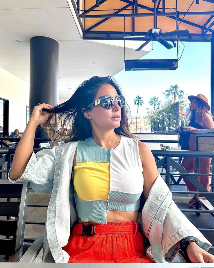 Los Angeles Diaries: Hina Khan Goes Uber Chic In Casuals 833324