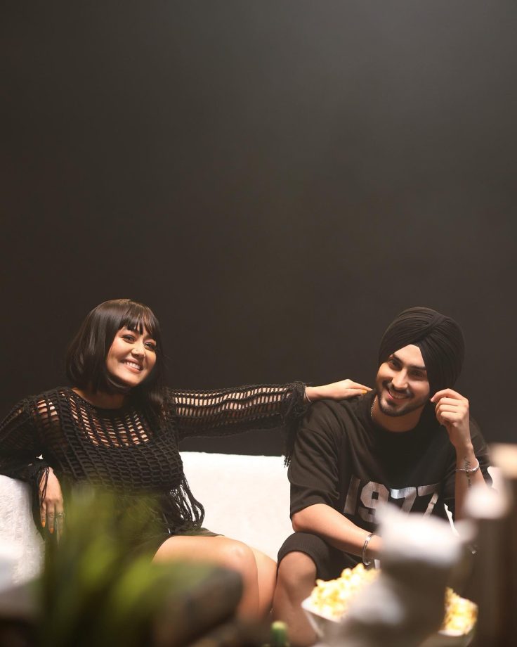 Neha Kakkar And Rohan Preet Singh Look Adorable In Black For Dil Bechara 834355