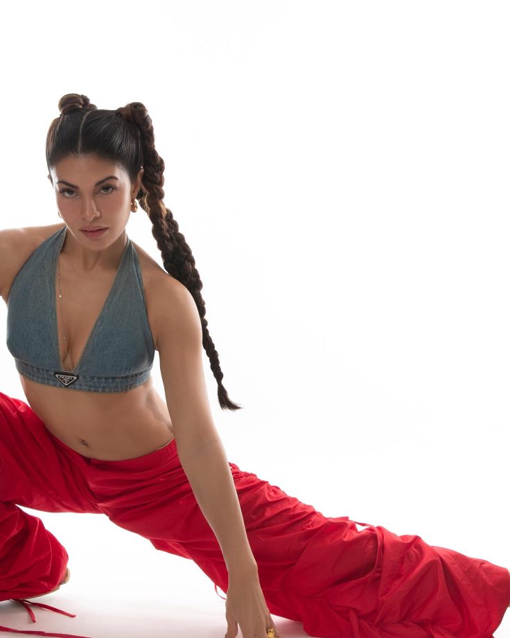 Oh, so hot! Jacqueline Fernandez ups the quirk factor in denim bralette and red joggers 838043