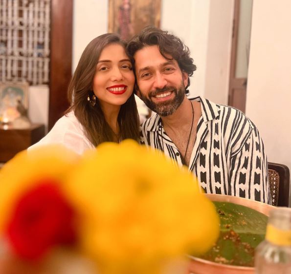 Power Couple Nakuul Mehta And Jankee Make For A Romantic Pair; Check Pics 823719