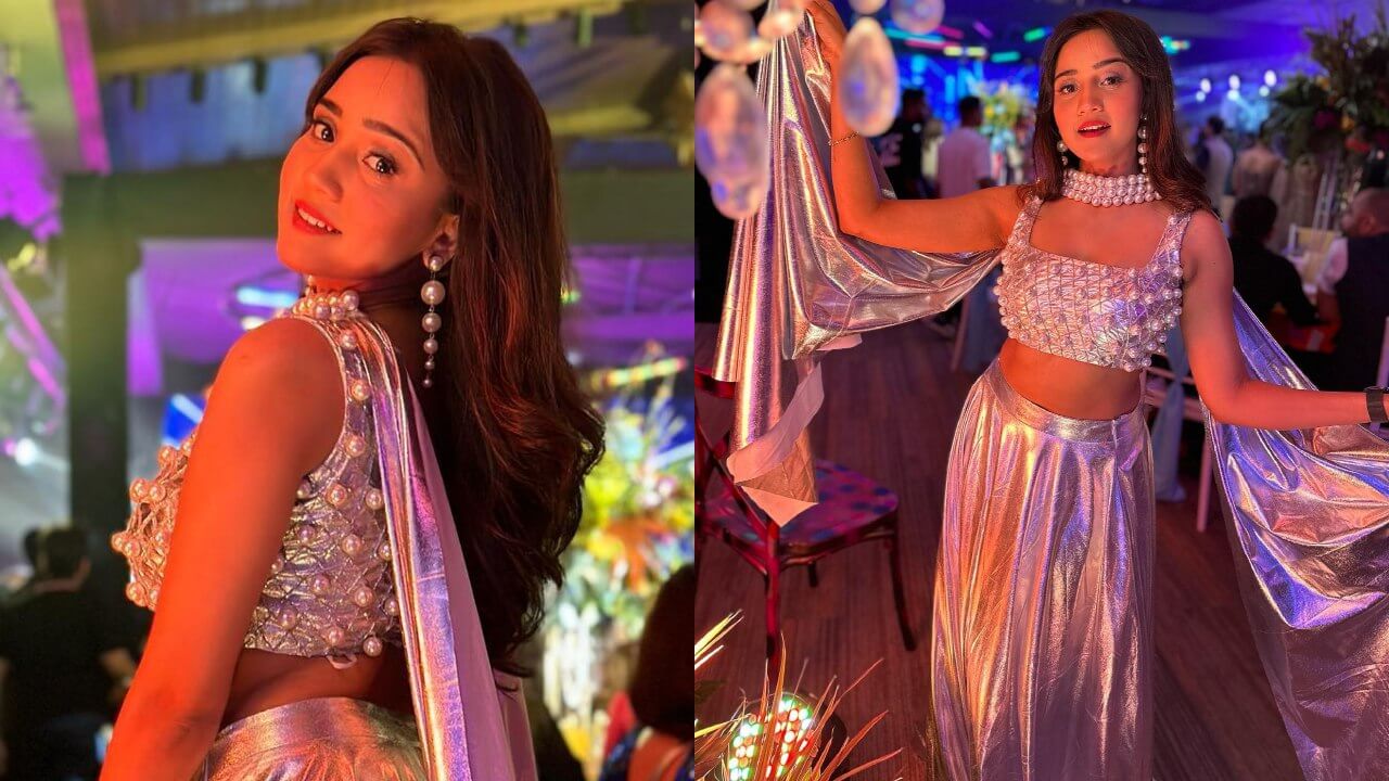 Stunner! Ashi Singh is all about glam in this silver lehenga choli, see pics 822865
