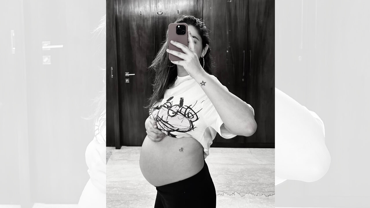 Adorable! Disha Parmar flaunts her growing baby bump in this candid selfie 845108