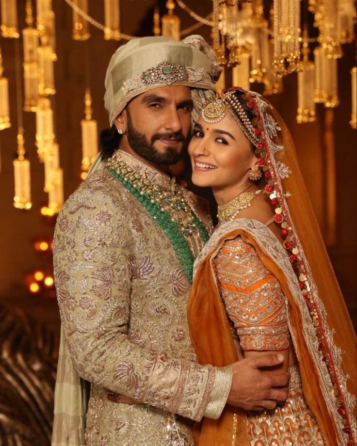 Alia Bhatt-Ranveer Singh Are Modern Day Regal Wedding Goals In Manish Malhotra Bridal Couture 841074