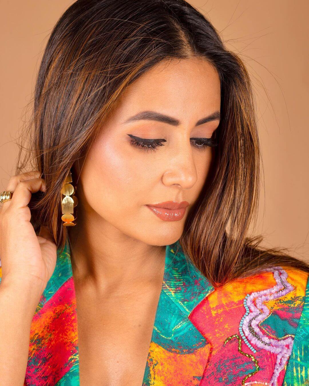 Hina Khan Goes Chic In Colorful Sequin Jacket Dress And Gold Hoops 846610