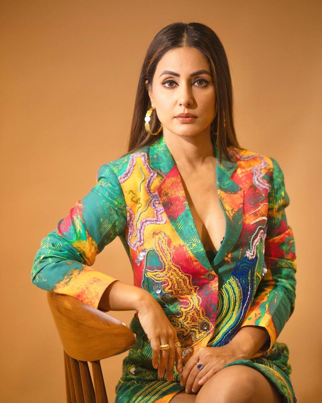 Hina Khan Goes Chic In Colorful Sequin Jacket Dress And Gold Hoops 846605