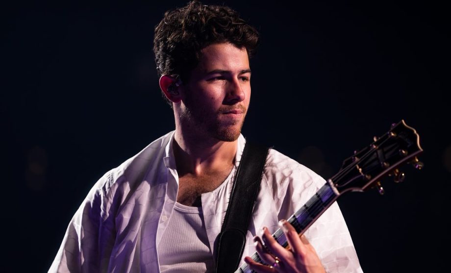 Inside Nick Jonas’ Boston concert, see pics 843980