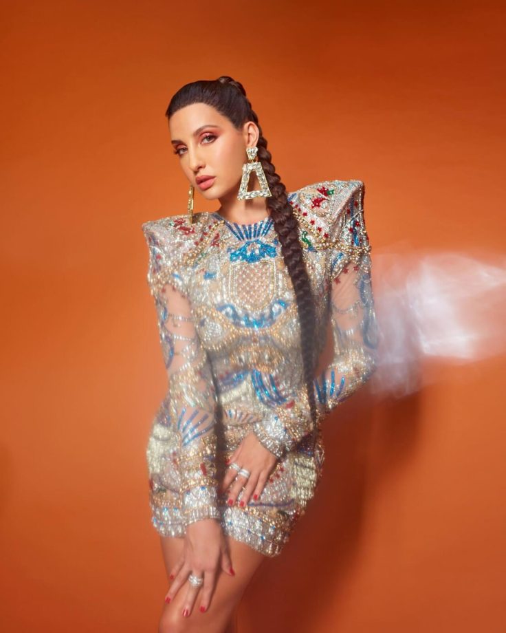 Nora Fatehi Looks Majestic In Embellished Bodycon By Falguni Shane Peacock 847332