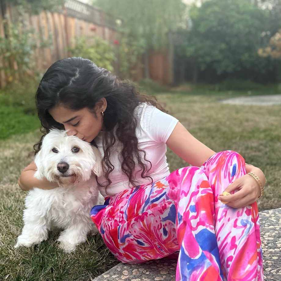 Pawdorable! Mithila Palkar gets cuddly with her doggo in California, see pic 846660