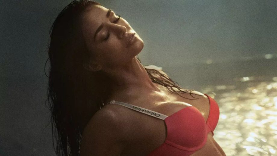 https://www.iwmbuzz.com/wp-content/uploads/2023/08/sexy-pictures-disha-patani-raises-sensuality-bar-in-calvin-klein-co-ords-2-920x518.jpg