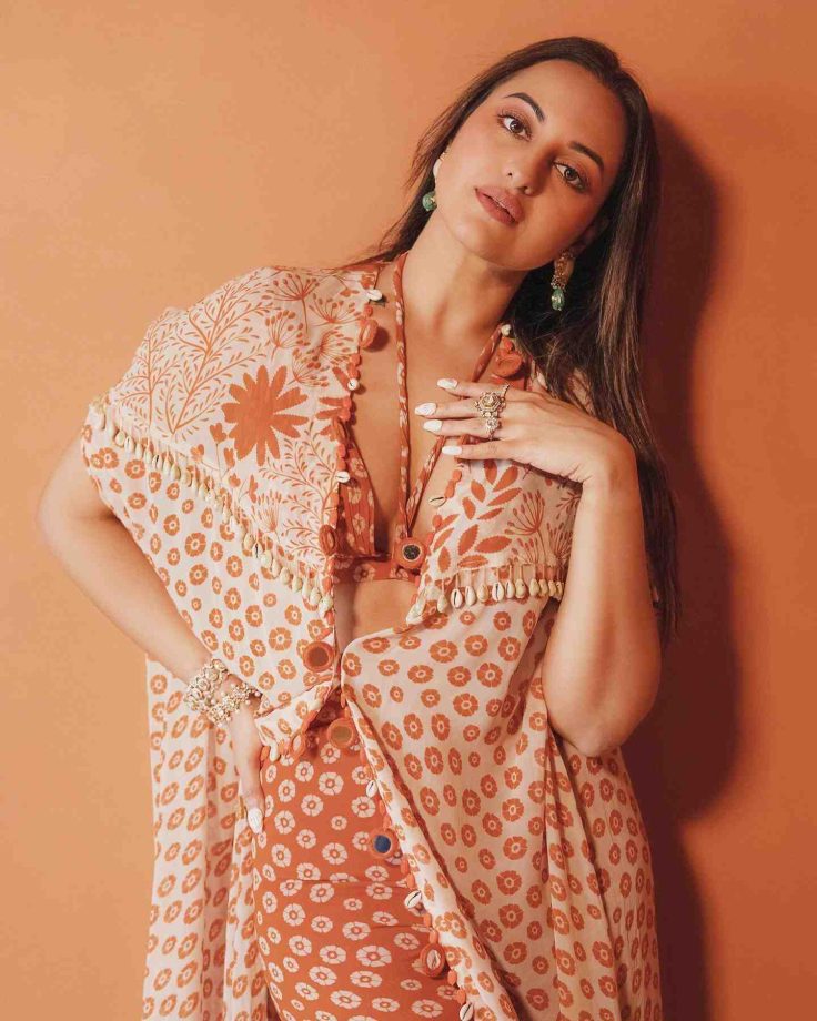 Sonakshi Sinha Is A Boho Queen In Orange Co-ords; See Pics 842052