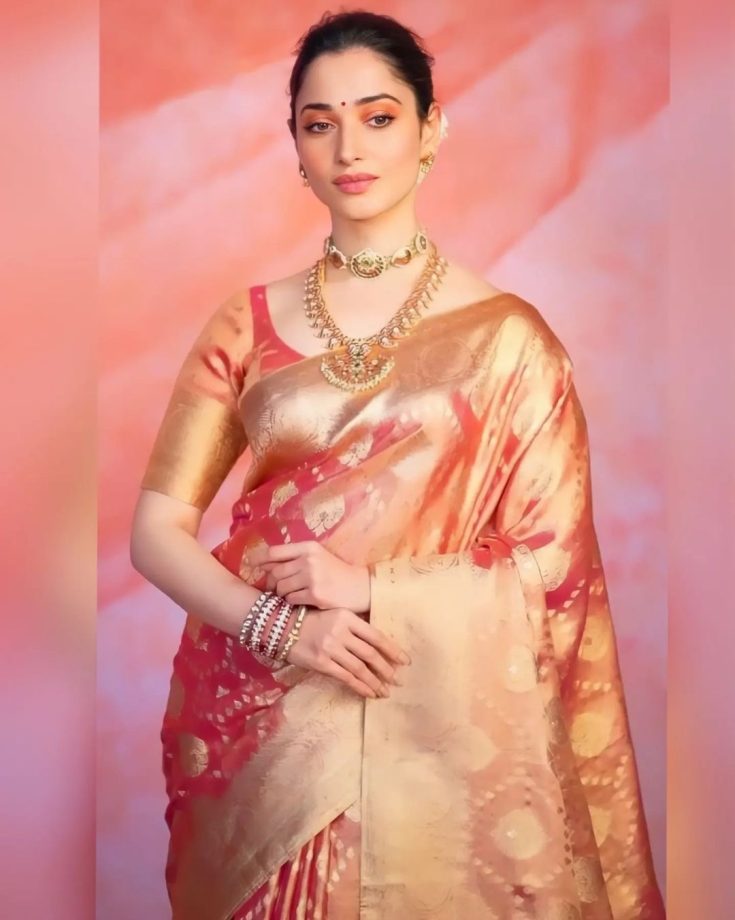 3 must-have silk saree blouse designs: Take cues from Tamanna Bhatia, Samantha Ruth Prabhu and Anupama Parameswaran 853672