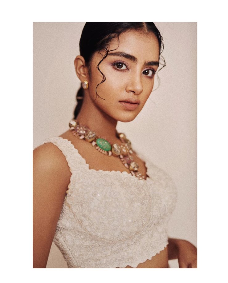 Anupama Parameswaran, Pooja Hedge, And Tamannaah Bhatia: Bridal Lehengas And Hairstyle To Steal From Indian Actresses 851851