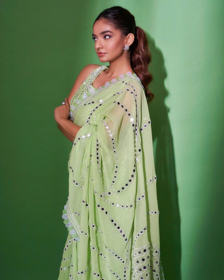 Anushka Sen, Avneet Kaur and Reem Sameer Shaikh glow in designer sarees [Photos] 855479