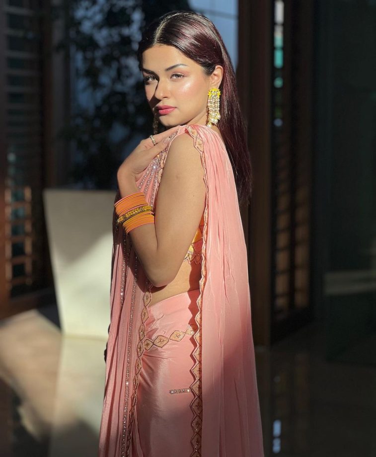 Anushka Sen, Avneet Kaur and Reem Sameer Shaikh glow in designer sarees [Photos] 855469