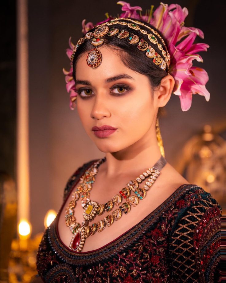 Anushka Sen, Jannat Zubair and Aditi Bhatia’s embellished lehengas are fashion lessons for modern day women [Photos] 854757