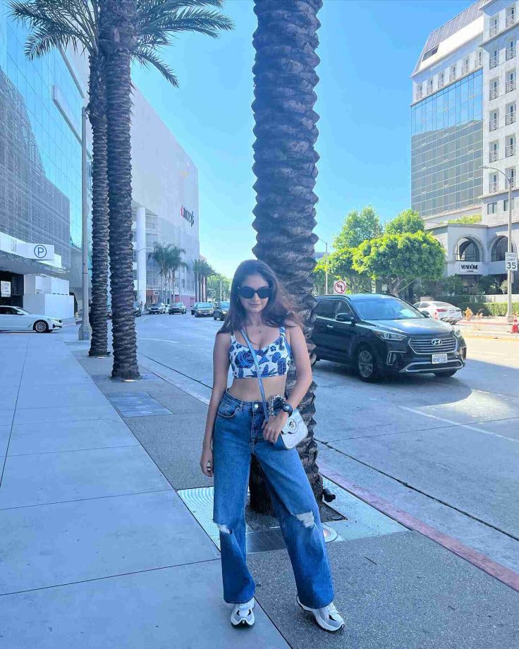 Anushka Sen takes an all-America stroll in blue bralette and ripped denim jeans, take cues 848720