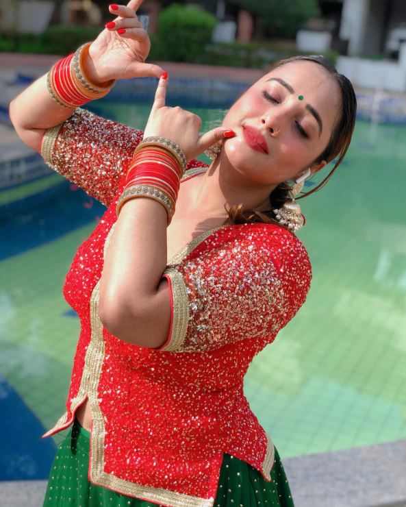 Bhojpuri Actor Rani Chatterjee Sends Out Janmashtami Wishes To Fans In Style; Take A Look 849473