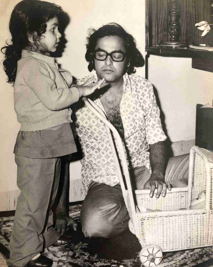 Bigg Boss OTT 2 Fame Pooja Bhatt Wishes Her Father And Guru Mahesh Bhatt On His 75th Birthday; See Here 853355