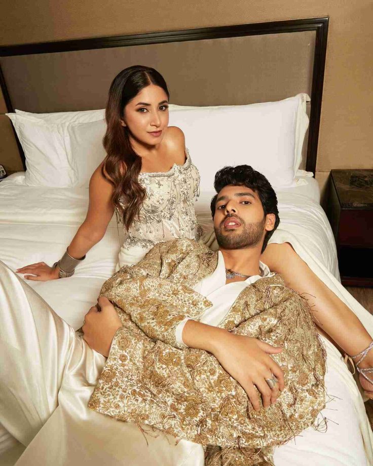 Couple Goals: Armaan Malik And Aashna Shroff Twin In Ivory Embellished Satin Outfits 850080