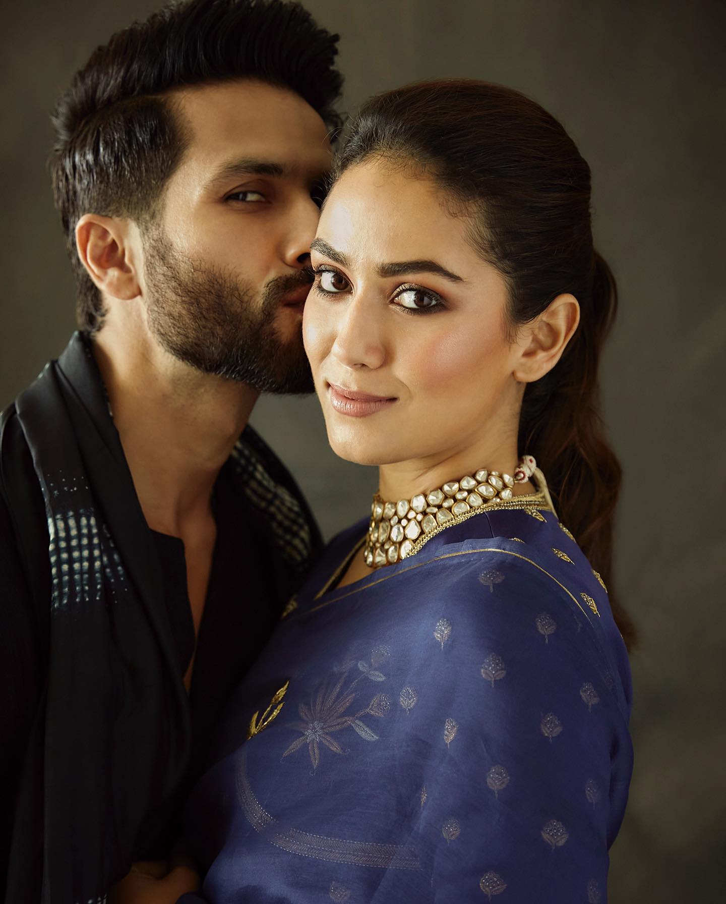 Couple Goals! Shahid Kapoor and Mira go mushy together on latter’s birthday 849592