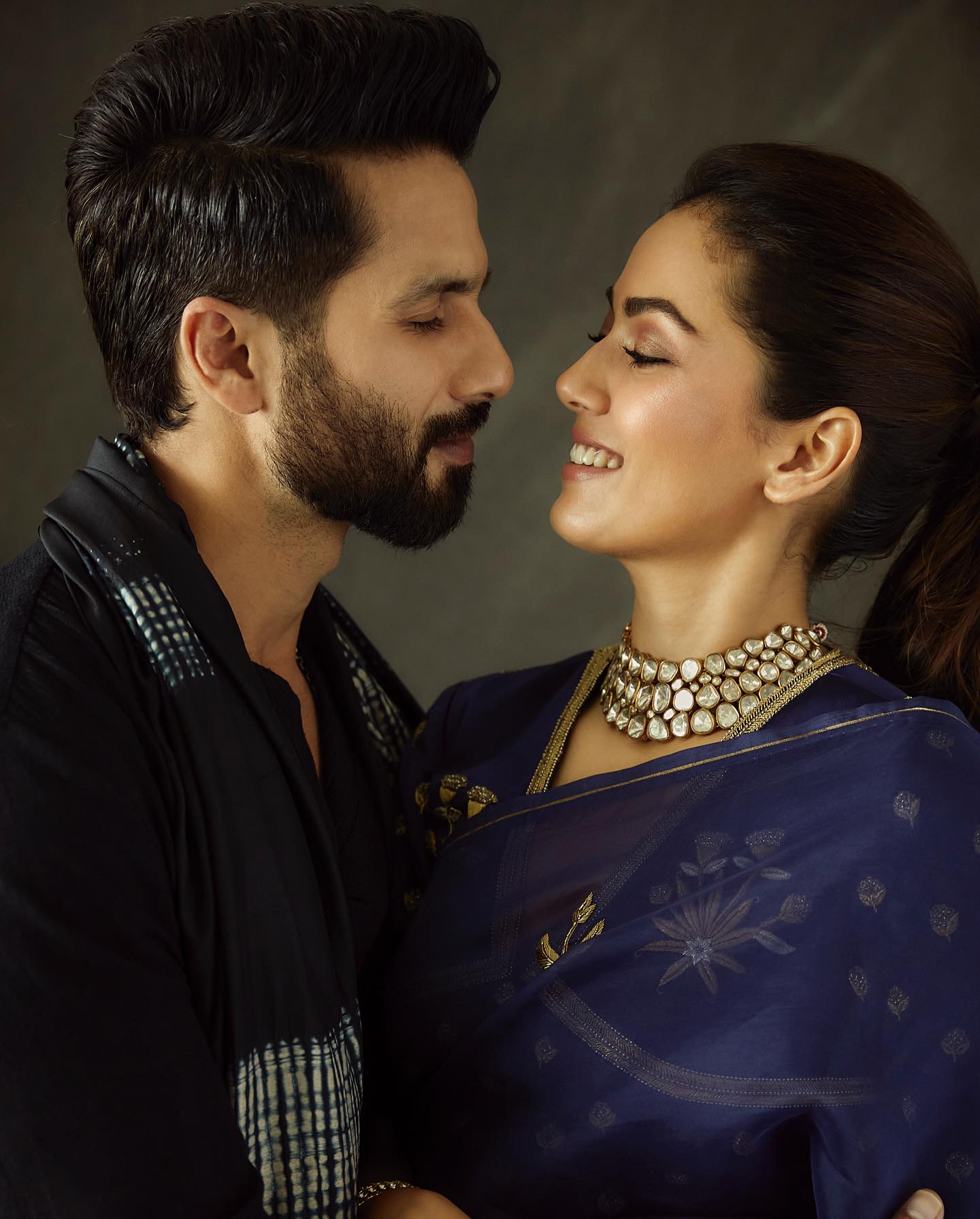 Couple Goals! Shahid Kapoor and Mira go mushy together on latter’s birthday 849594