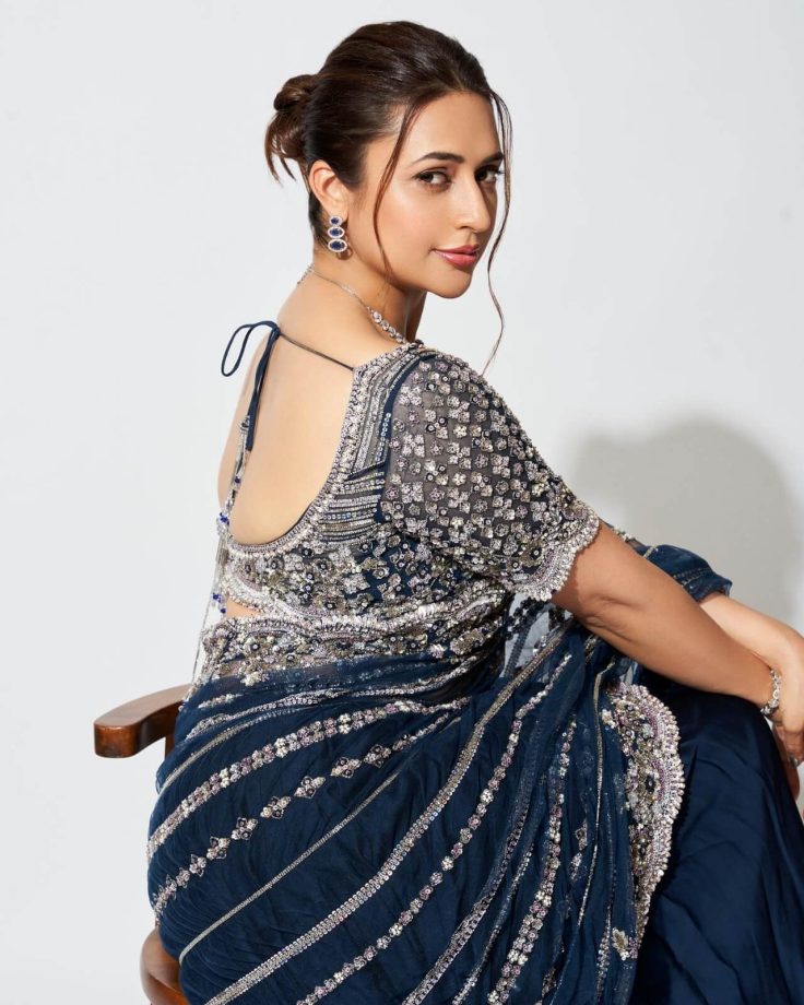 Divyanka Tripathi, Rubina Dilaik and Shraddha Arya go big with blouse sleeve designs [Photos] 855945