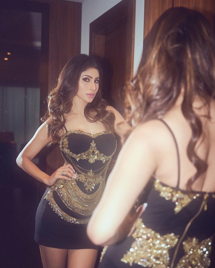 Glam up in one piece dresses like Shraddha Arya, Mouni Roy and Tina Dutta [Photos] 856438