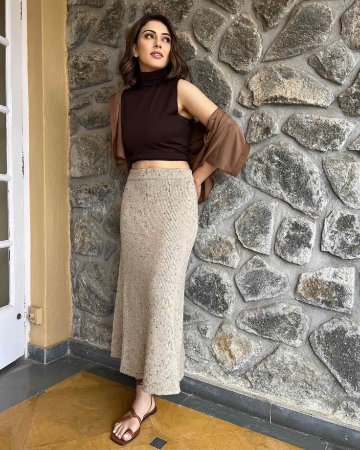 Hansika Motwani's Turtle Neck Crop Top And Long Knitted Skirt With Silk Jacket Are Trendy Autumn Fashion, See Photos 851407