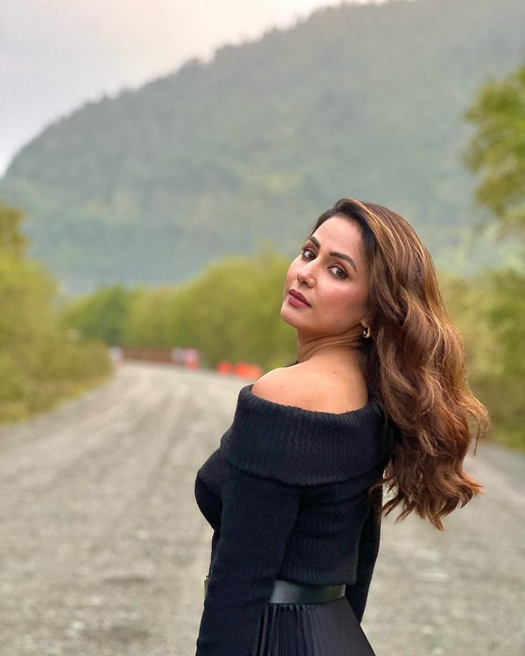 Hina Khan's Off-shoulder Cardigan And Pleated Skirt With Boots Are Dreamy Autumn Goals 856618