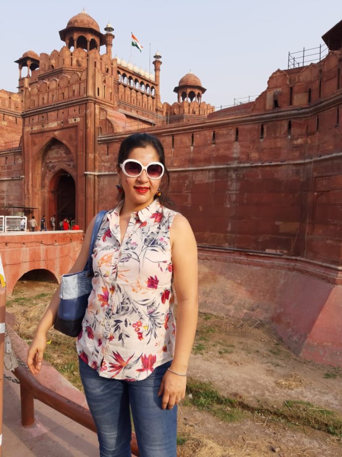 I like being casually styled up during travel: Anindita Chatterjee 850703