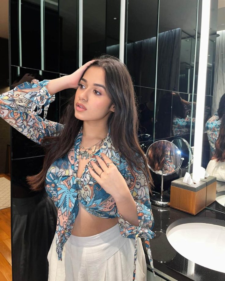 Jannat Zubair's Printed Crop Top and White Pants Is The Perfect Boho Match 848393
