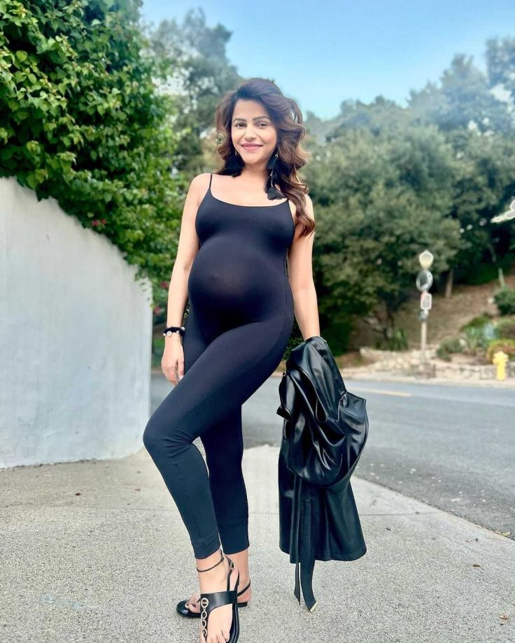 Mother-to-be Rubina Dilaik flaunts Baby Bump In Black Jumpsuit With Leather Jacket 855416