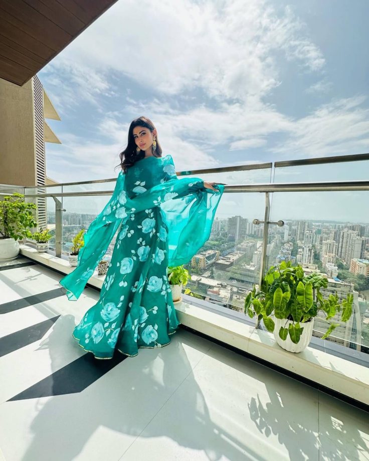 Mouni Roy crafts traditional spin in teal floral ethnic silk gown dress, Disha Patani in love 853878