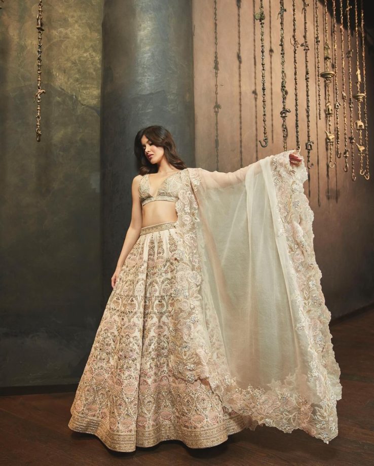 Nora Fatehi, Janhvi Kapoor to Shanaya Kapoor: Celeb inspired ‘embellished’ essentials 849860