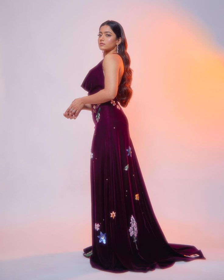 Party Wear Gowns That Wow: Rakul, Rashmika, and Tamanna show you how [Photos] 856103