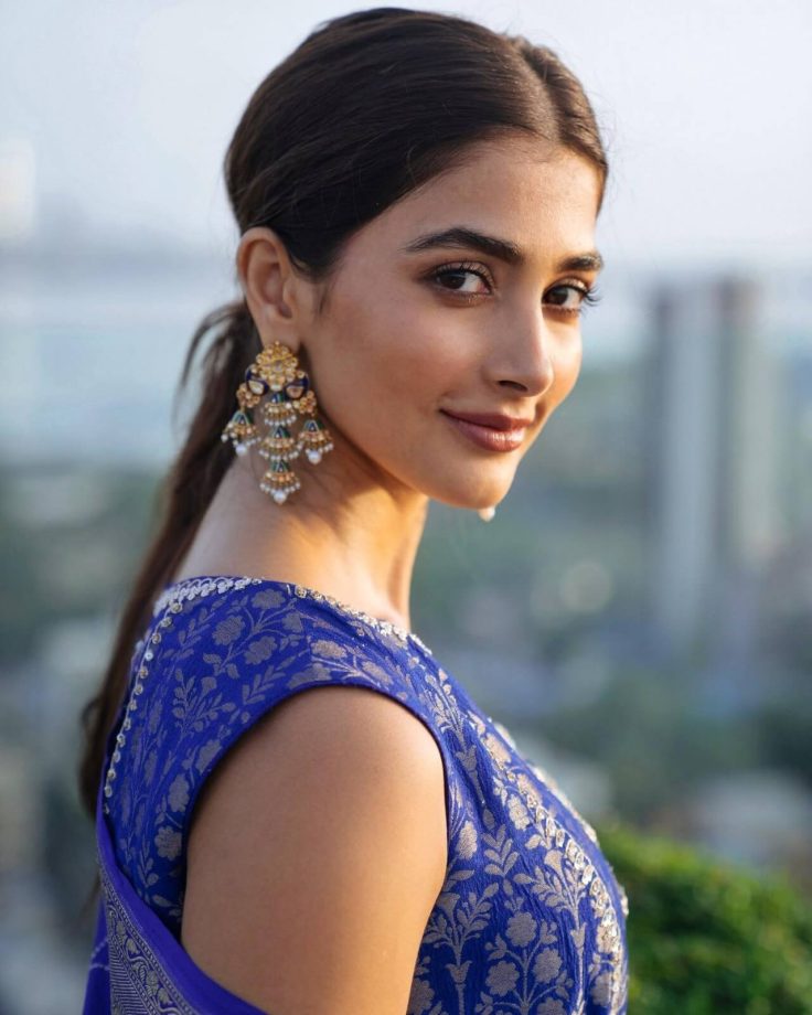 Pooja Hedge Looks Dazzling In Royal Blue Salwar Suit, See Here 848350