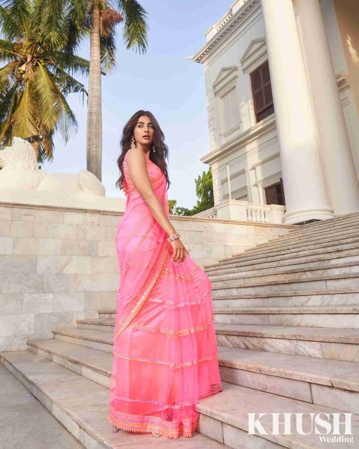 Pooja Hegde's Resoundingly Glamorous Looks In Neon-Centric Fashion Styles; Catch It Here 850542