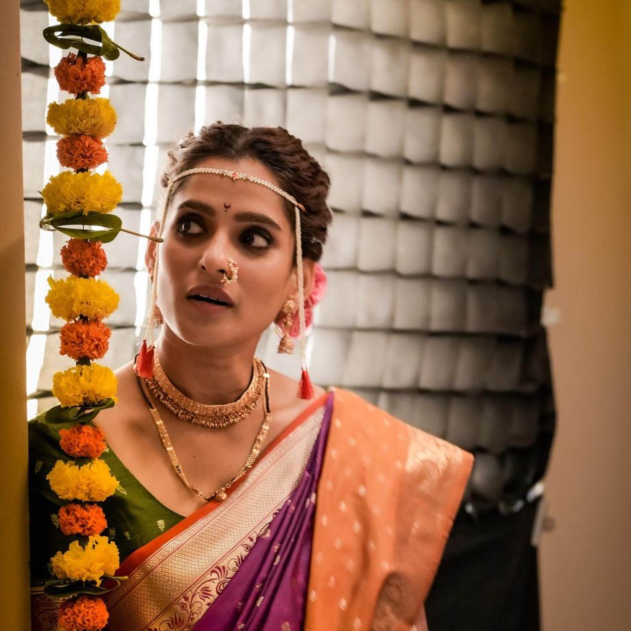 Priya Bapat Flaunts 'Marathi Navri' Vibes In Navari Saree, See Here 848377