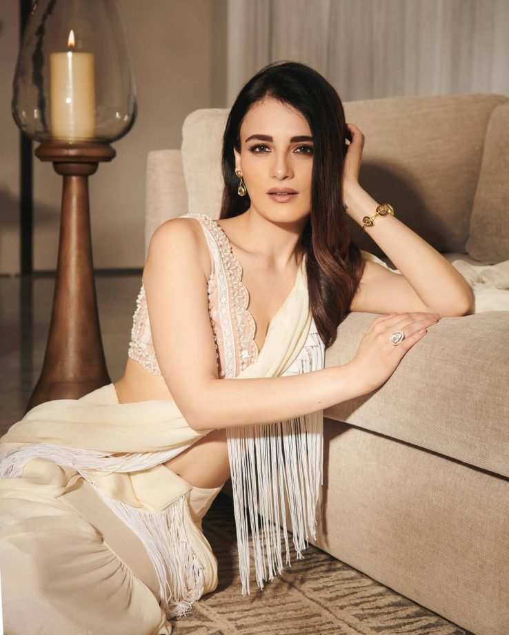 Radhika Madan Makes A Case For Subtle Style In Ivory Satin Saree With Plunging Blouse And Gold Ornaments 852656