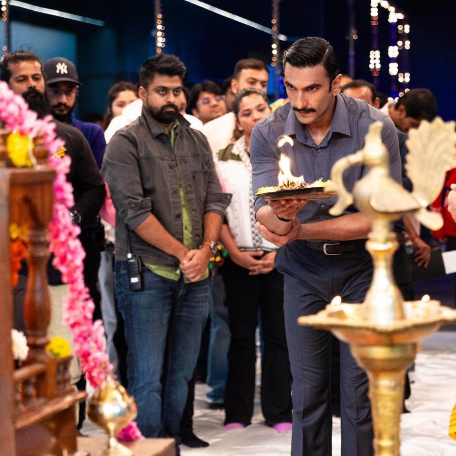 Ranveer Singh joins Singham universe as ‘Simmba’, shares BTS pictures with Ajay Devgn 852460